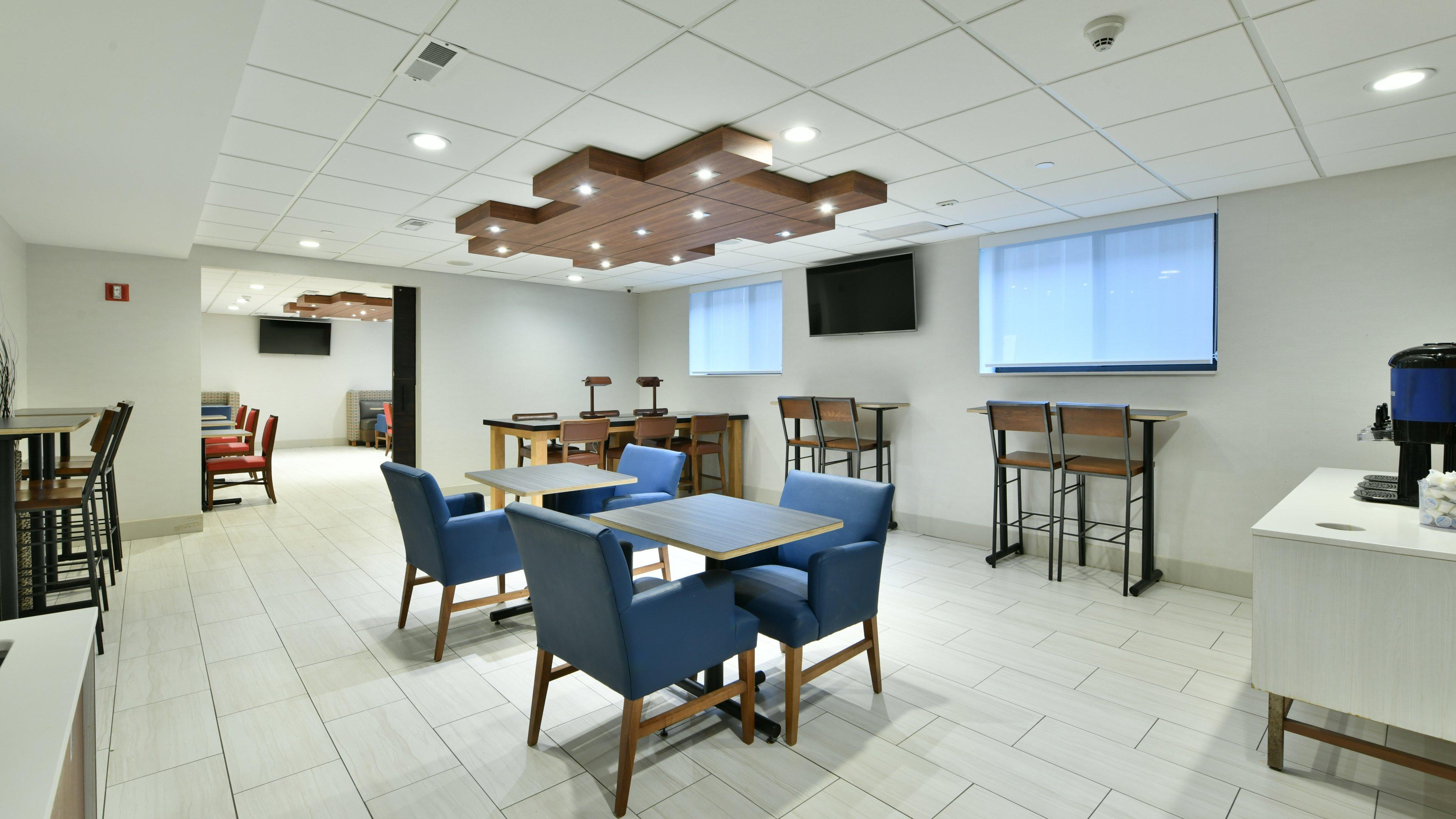 Holiday Inn Express Staten Island West New York Exterior foto