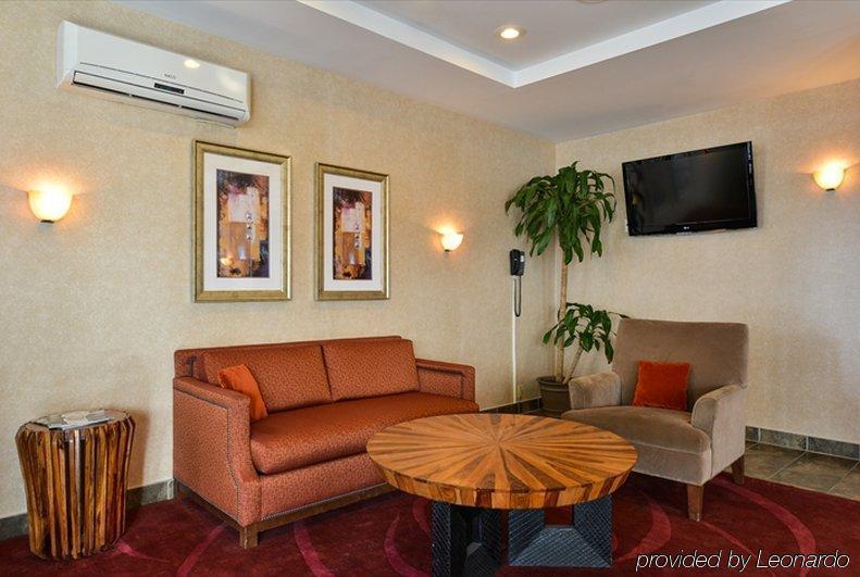 Holiday Inn Express Staten Island West New York Exterior foto